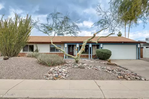 2910 E Windrose Dr, Phoenix, AZ 85032