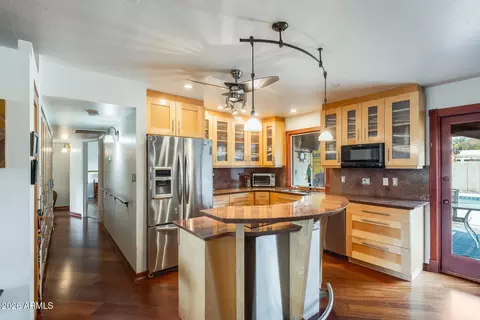 2910 E Windrose Dr, Phoenix, AZ 85032 photo 13