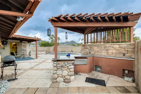 2910 E Windrose Dr, Phoenix, AZ 85032 photo 45