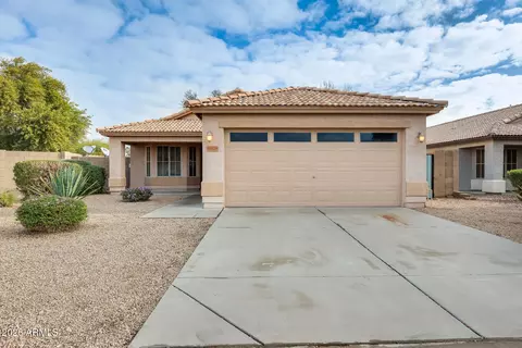 17729 N Woodrose Ave, Surprise, AZ 85374