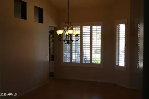 Dining - 4624 E Robin Ln, Phoenix, AZ 85050 photo 1 of 2