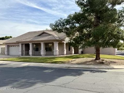 6401 W Behrend Dr, Glendale, AZ 85308