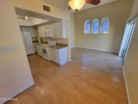 7219 N 15th Pl, Phoenix, AZ 85020 photo 14