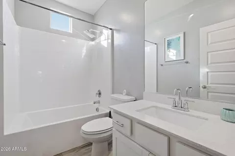 Bath - 2777 S Cavalier Dr #103, Gilbert, AZ 85295 photo 3 of 3