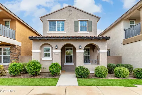 2270 S Deerfield Ln, Gilbert, AZ 85295