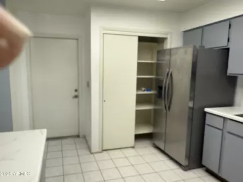 Kitchen - 7822 E Lindner Ave, Mesa, AZ 85209 photo 2 of 2