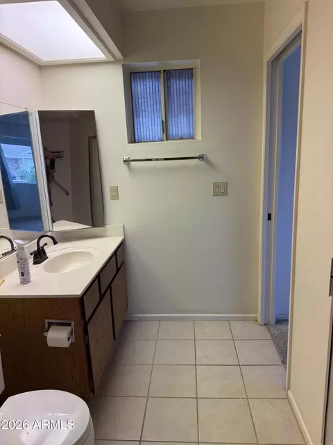Bath - 7822 E Lindner Ave, Mesa, AZ 85209 photo 1 of 3
