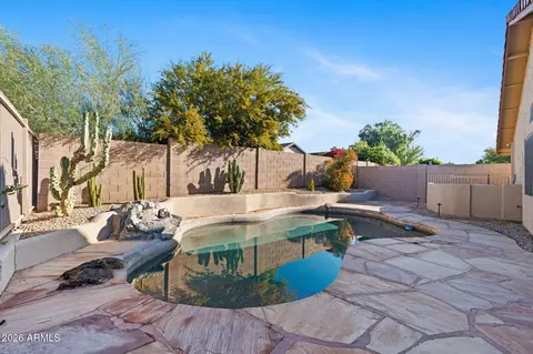 Exterior - 4602 E Swilling Rd, Phoenix, AZ 85050 photo 1 of 7