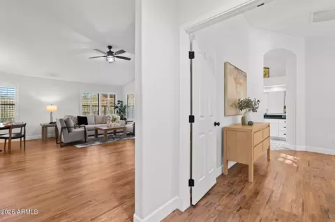 Entry Way - 4602 E Swilling Rd, Phoenix, AZ 85050 photo 1 of 1