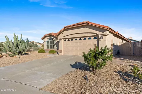 Exterior - 4602 E Swilling Rd, Phoenix, AZ 85050 photo 6 of 7