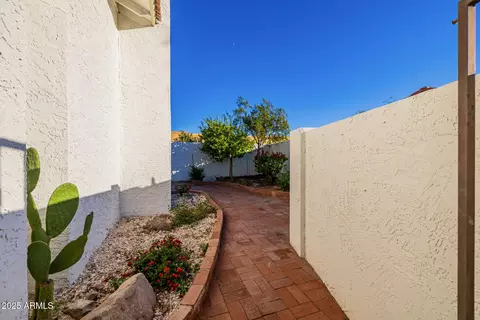 Exterior - 1875 E State Ave, Phoenix, AZ 85020 photo 8 of 8