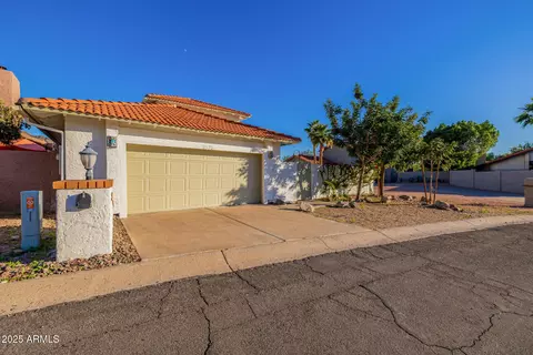 Exterior - 1875 E State Ave, Phoenix, AZ 85020 photo 2 of 8