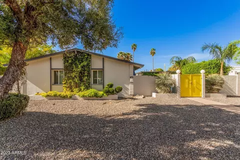 2414 W Paradise Dr, Phoenix, AZ 85029