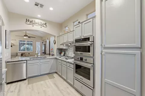 1231 Eugie Ave, Phoenix, AZ 85022 photo 8