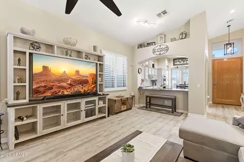 1231 Eugie Ave, Phoenix, AZ 85022 photo 2