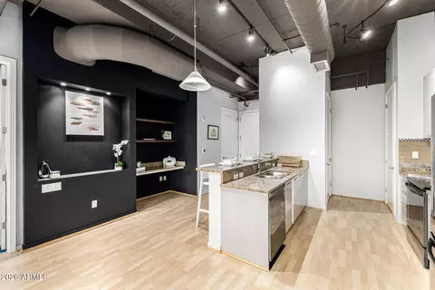 Kitchen - 1 E Lexington Ave #1107, Phoenix, AZ 85012 photo 6 of 6
