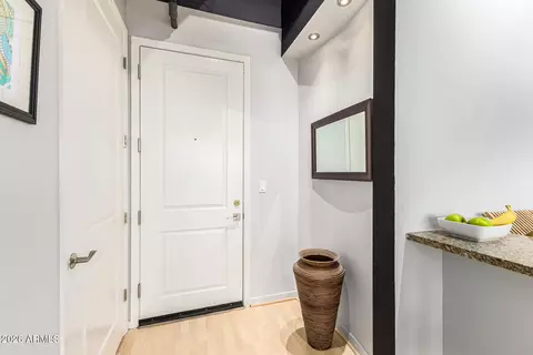 Entry Way - 1 E Lexington Ave #1107, Phoenix, AZ 85012 photo 2 of 3