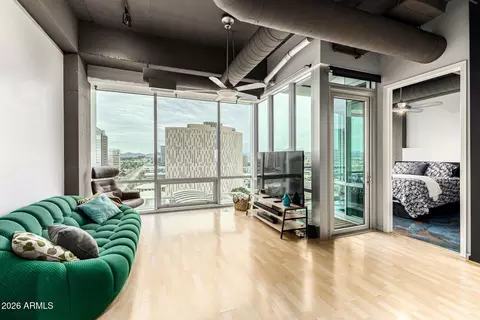 Living - 1 E Lexington Ave #1107, Phoenix, AZ 85012 photo 1 of 3