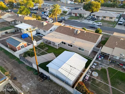 View/Area - 4630 W Mitchell Dr, Phoenix, AZ 85031 photo 10 of 11