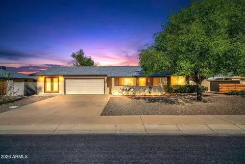10228 W Bolivar Dr, Sun City, AZ 85351
