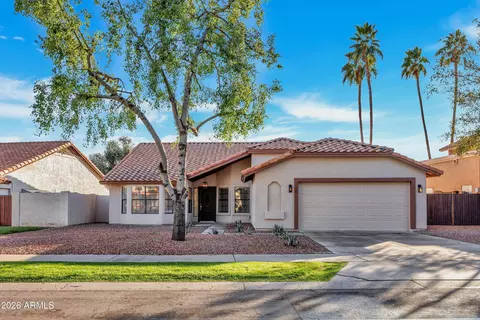 7395 W Utopia Rd, Glendale, AZ 85308
