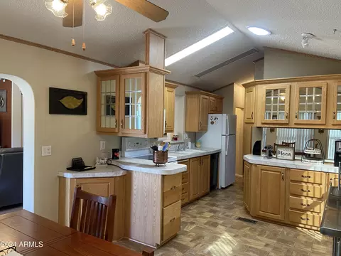 2061 S Walla Walla Cir, Apache Junction, AZ 85119 photo 17