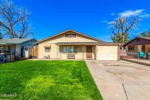 724 E Park Pl, Mesa, AZ 85203