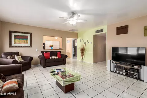 Living - 724 E Park Pl, Mesa, AZ 85203 photo 1 of 3