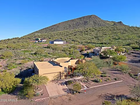 42619 N 19 St, New River, AZ 85087