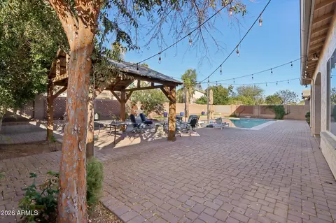 Exterior - 866 E Lowell Ave, Gilbert, AZ 85295 photo 7 of 15