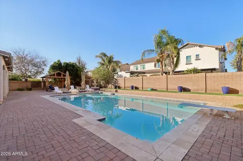 Exterior - 866 E Lowell Ave, Gilbert, AZ 85295 photo 13 of 15