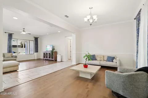 Living - 866 E Lowell Ave, Gilbert, AZ 85295 photo 3 of 4