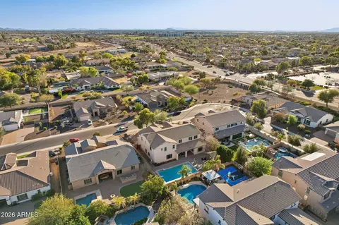 View/Area - 866 E Lowell Ave, Gilbert, AZ 85295 photo 5 of 5