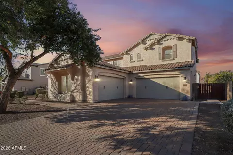 Exterior - 866 E Lowell Ave, Gilbert, AZ 85295 photo 2 of 15