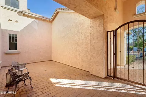 Exterior - 866 E Lowell Ave, Gilbert, AZ 85295 photo 6 of 15