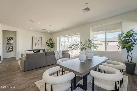 Dining - 6122 S Antonio --, Mesa, AZ 85212 photo 1 of 4