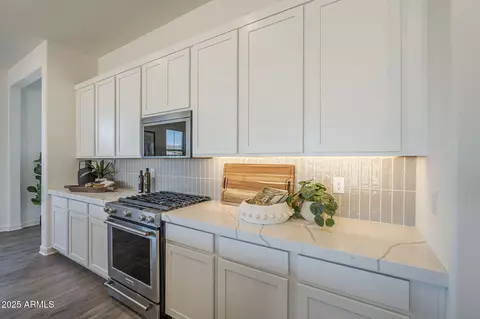 Kitchen - 6122 S Antonio --, Mesa, AZ 85212 photo 5 of 6