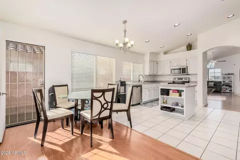 Dining - 17433 N 20th St, Phoenix, AZ 85022 photo 2 of 2