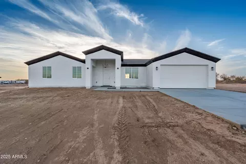 2103 S Hasayampa Rd, Tonopah, AZ 85354