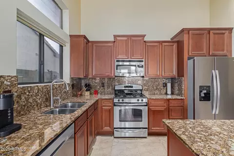 Kitchen - 8336 E Ingram St, Mesa, AZ 85207 photo 2 of 3