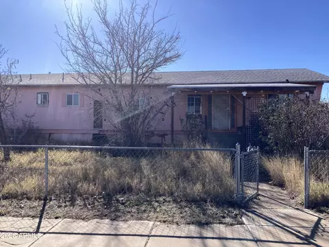 1639 E 19th St, Douglas, AZ 85607