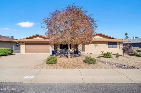 9330 W Manzanita Dr, Sun City, AZ 85373