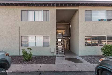 424 W Brown Rd #109, Mesa, AZ 85201