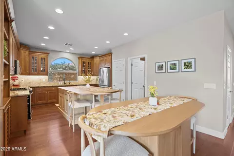 Kitchen - 4239 E Azalea Dr, Gilbert, AZ 85298 photo 3 of 7