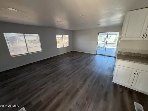 4065 E University Dr #285, Mesa, AZ 85205