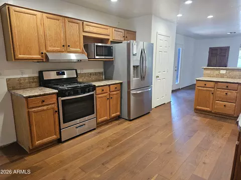 722 W Solano Dr, Phoenix, AZ 85013 photo 11