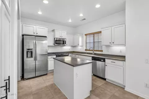 15917 N 19th Dr, Phoenix, AZ 85023 photo 7