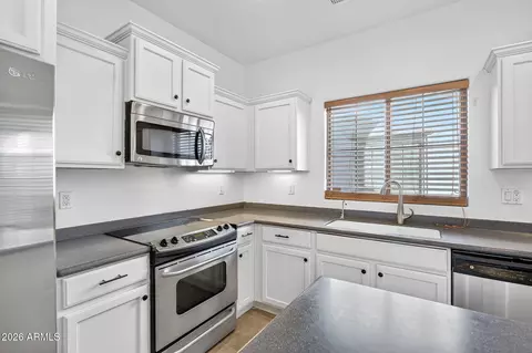15917 N 19th Dr, Phoenix, AZ 85023 photo 9