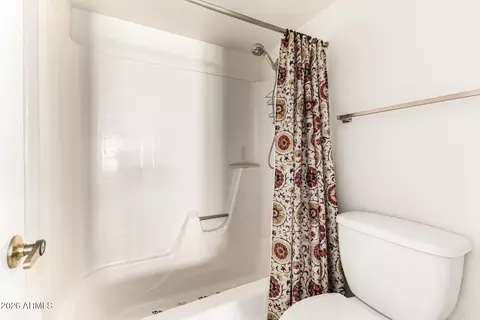 Bath - 4150 E Cactus Rd #210, Phoenix, AZ 85032 photo 3 of 4