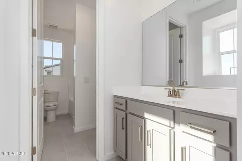Bath - 2460 W Maximo Way, Phoenix, AZ 85085 photo 4 of 4
